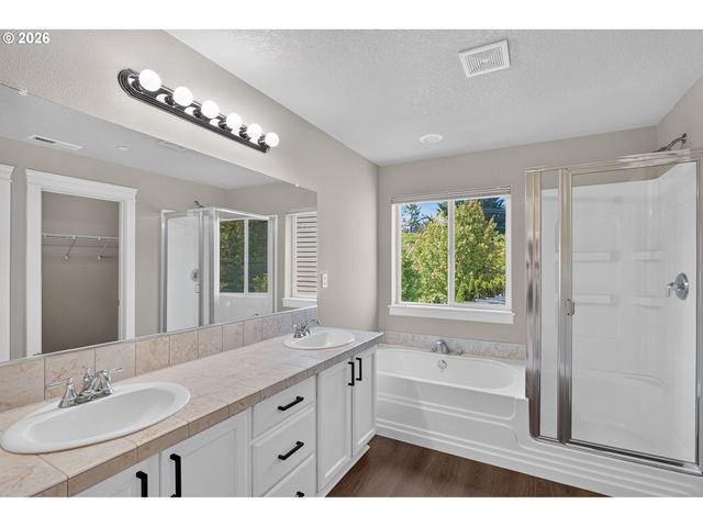8434 Sw 186TH Ave, Beaverton, OR 97007