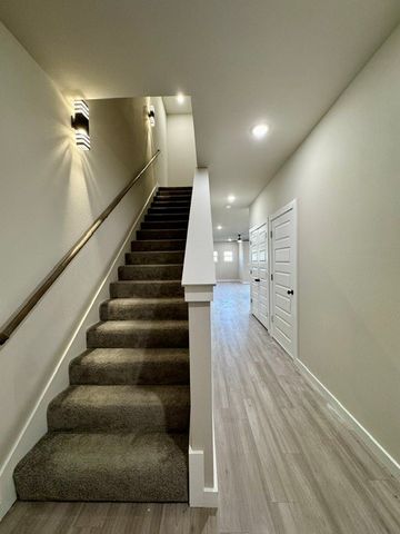 1901 Azlin Place A, Siloam Springs, AR 72761