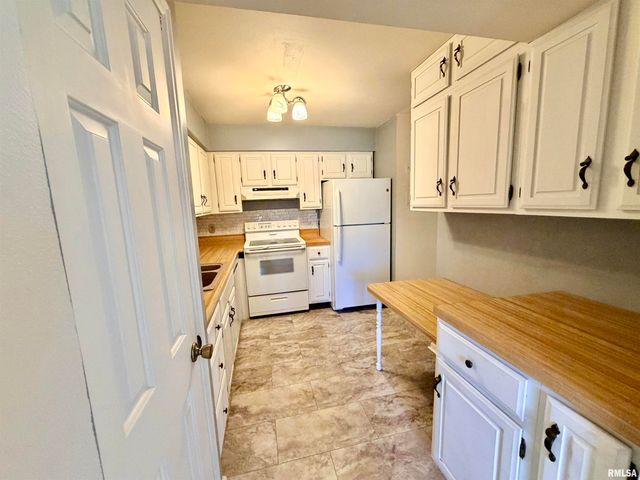 3438 W VILLA RIDGE A, Peoria, IL 61614