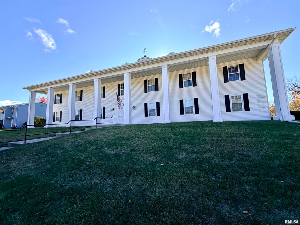 3438 W VILLA RIDGE A, Peoria, IL 61614