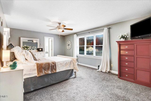 1 Annie V Drive, Clayton, NC 27520