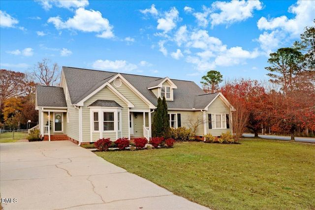 1 Annie V Drive, Clayton, NC 27520