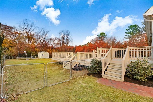 1 Annie V Drive, Clayton, NC 27520