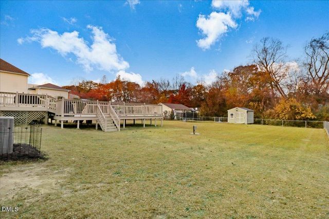 1 Annie V Drive, Clayton, NC 27520