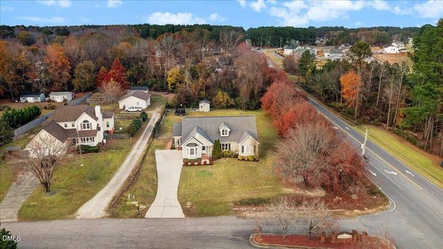 1 Annie V Drive, Clayton, NC 27520