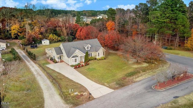 1 Annie V Drive, Clayton, NC 27520