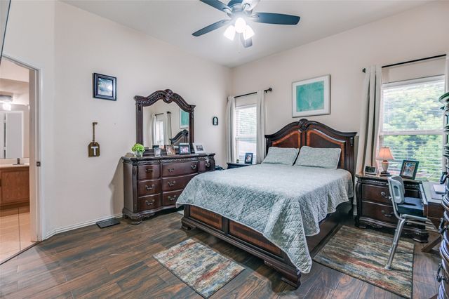 1715 Ridgemar Drive, Grand Prairie, TX 75051