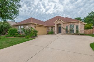1715 Ridgemar Drive, Grand Prairie, TX 75051