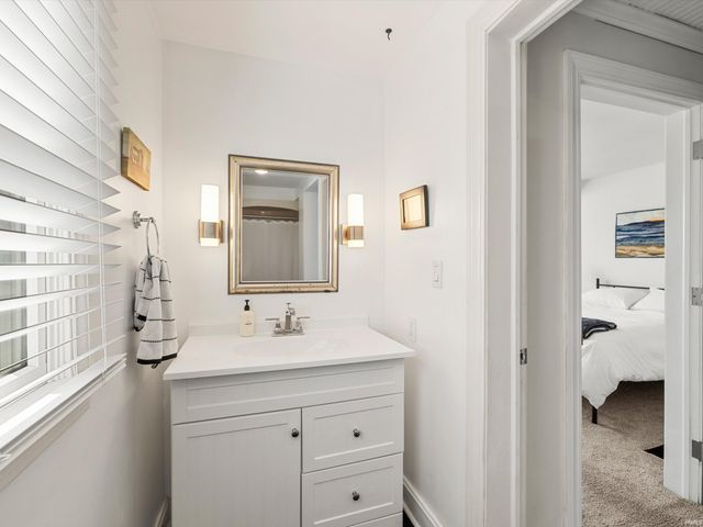 408 W Water Street, Newburgh, IN 47630