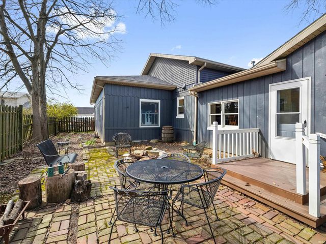 408 W Water Street, Newburgh, IN 47630