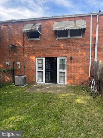 2771 ISLAND AVE, Philadelphia, PA 19153