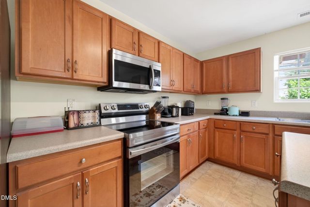 1012 Breeze Lane, Clayton, NC 27520