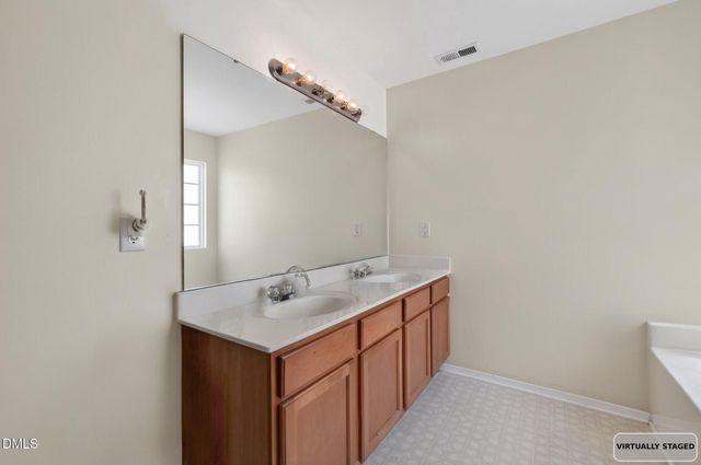1012 Breeze Lane, Clayton, NC 27520