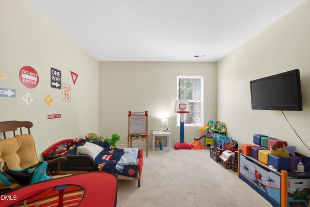 1012 Breeze Lane, Clayton, NC 27520