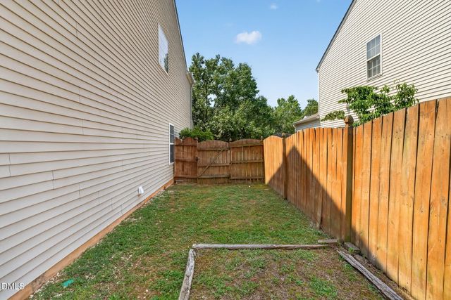 1012 Breeze Lane, Clayton, NC 27520