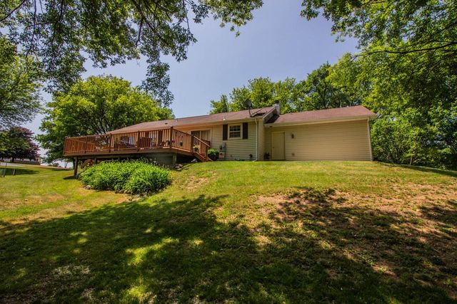 N663 Park DRIVE, Random Lake, WI 53075