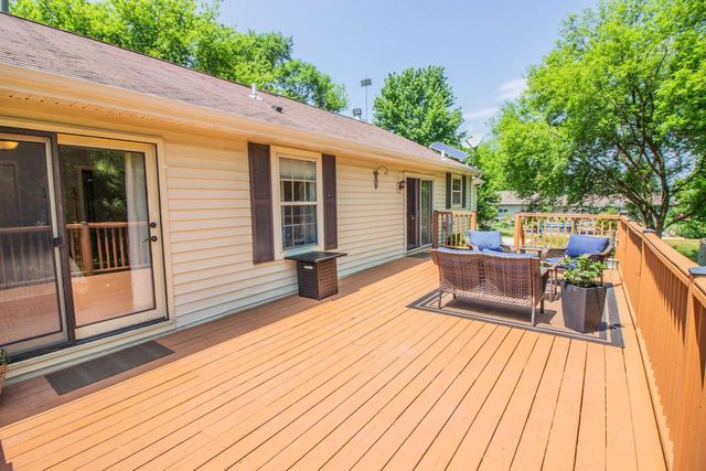 N663 Park DRIVE, Random Lake, WI 53075