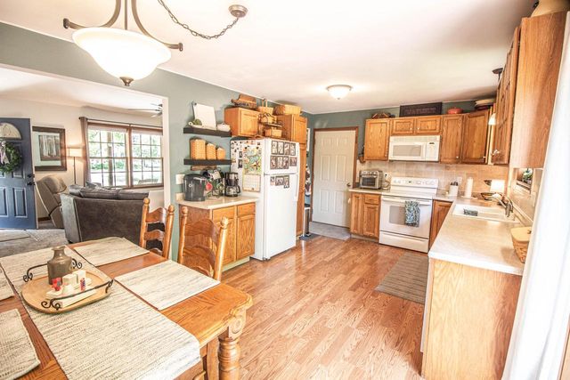 N663 Park DRIVE, Random Lake, WI 53075