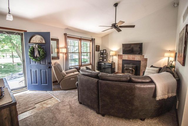 N663 Park DRIVE, Random Lake, WI 53075