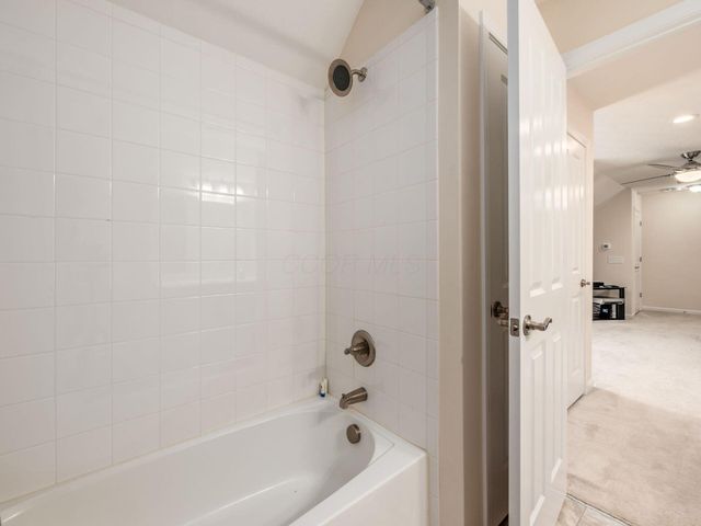 3771 Naugatuck Place, Powell, OH 43065
