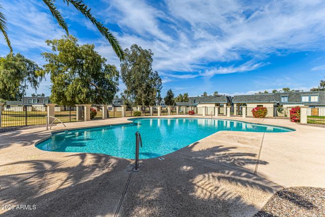 3205 W LOMA Lane 3, Phoenix, AZ 85051