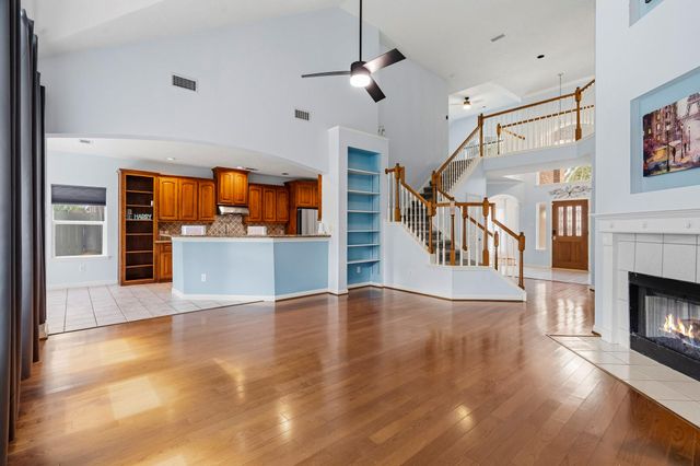 2123 Mossy Trails Dr, Katy, TX 77450