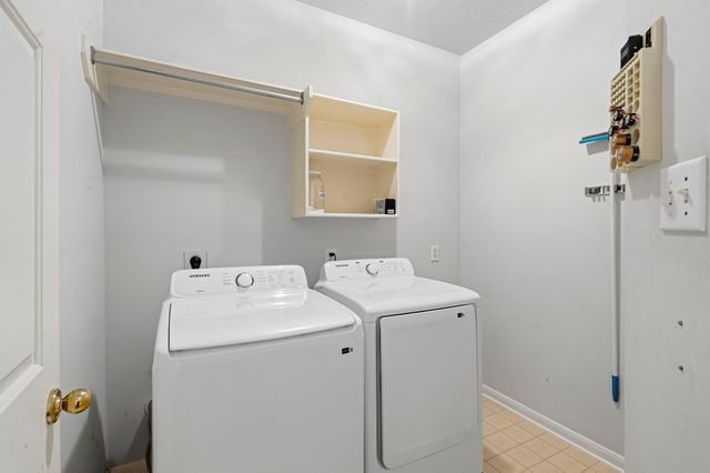 2123 Mossy Trails Dr, Katy, TX 77450