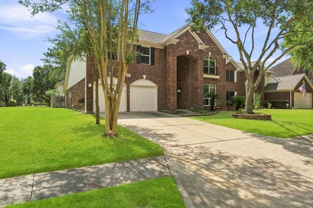 2123 Mossy Trails Dr, Katy, TX 77450