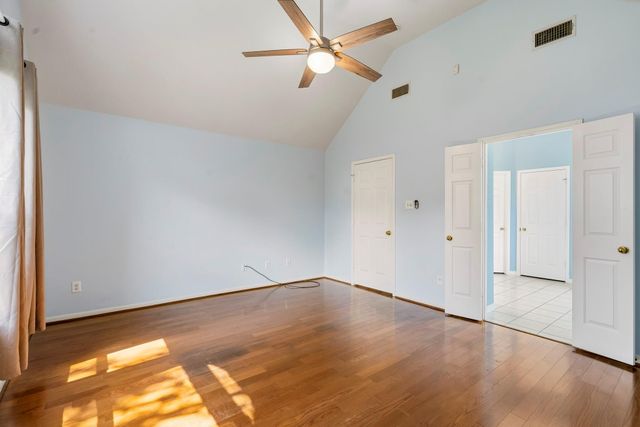 2123 Mossy Trails Dr, Katy, TX 77450