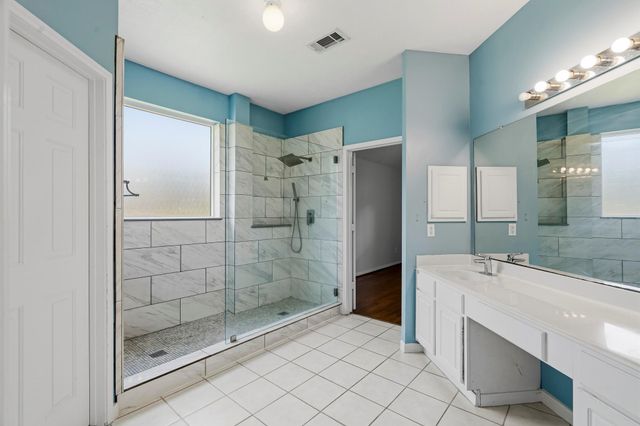 2123 Mossy Trails Dr, Katy, TX 77450
