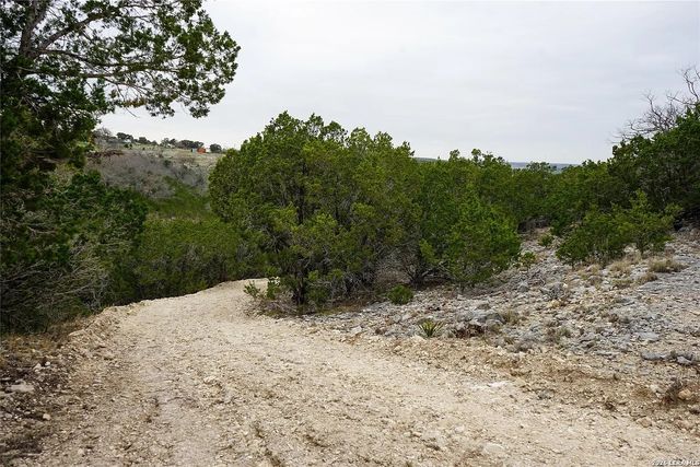 1450 Primrose, Kerrville, TX 78028