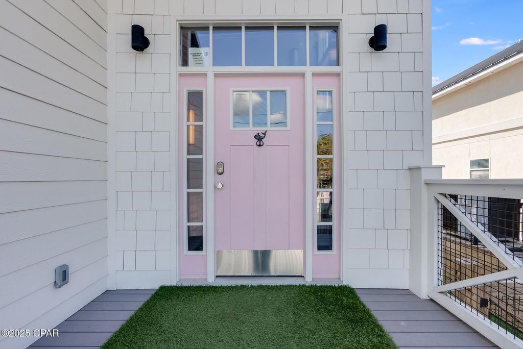 Image 6 of property listing at 9720 Beach Boulevard, Panama City Beach, FL 32408