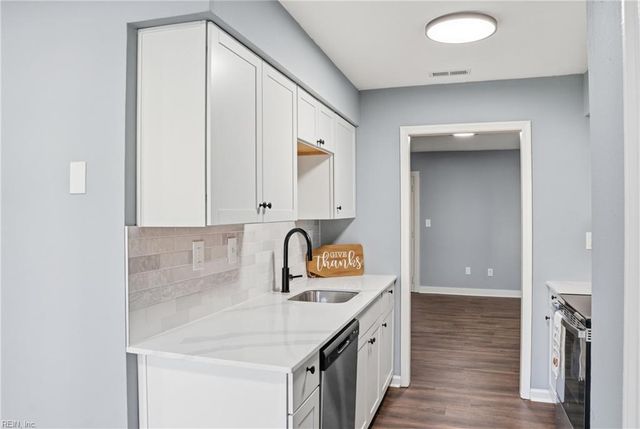 3903 Kiwanis CT, Virginia Beach, VA 23456