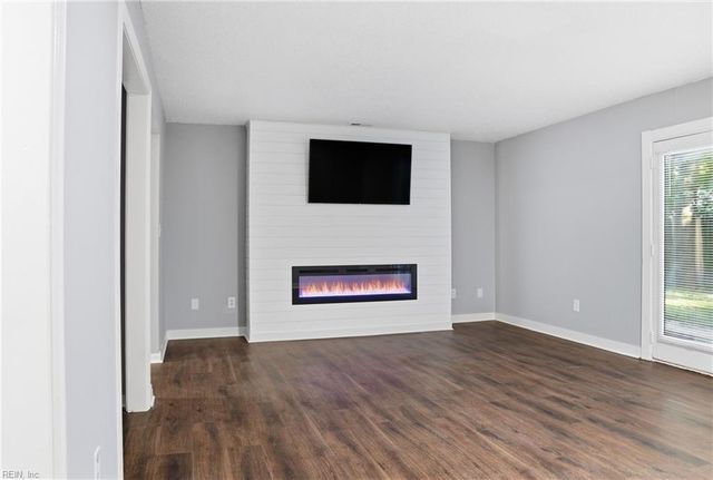 3903 Kiwanis CT, Virginia Beach, VA 23456