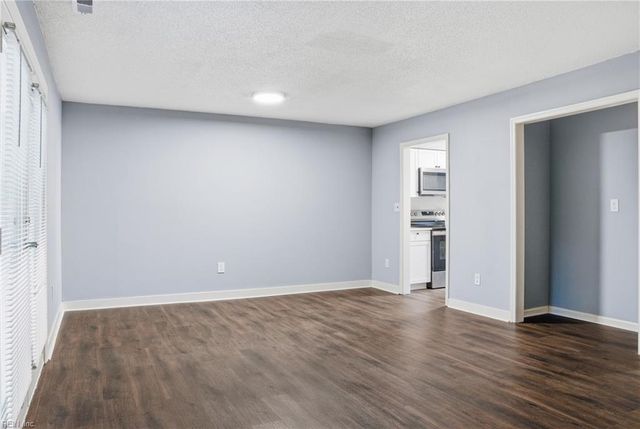 3903 Kiwanis CT, Virginia Beach, VA 23456