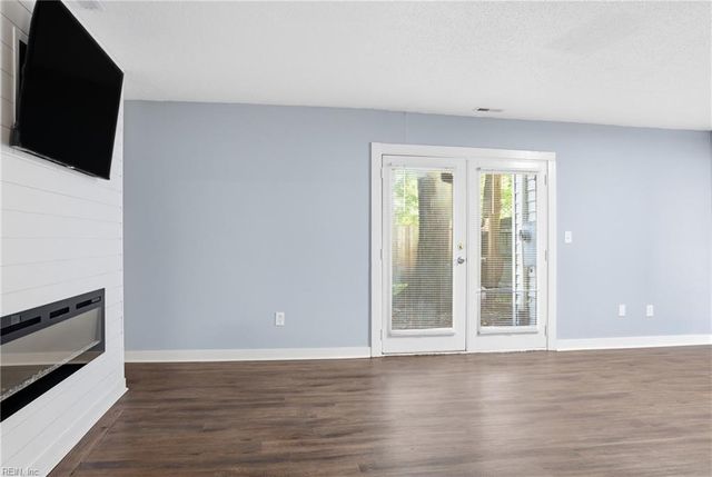 3903 Kiwanis CT, Virginia Beach, VA 23456