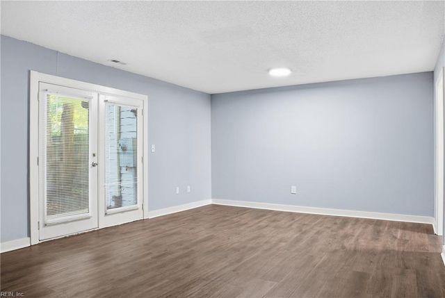 3903 Kiwanis CT, Virginia Beach, VA 23456