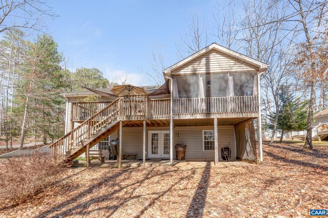 37 WEST LAKE FOREST DR, Palmyra, VA 22963