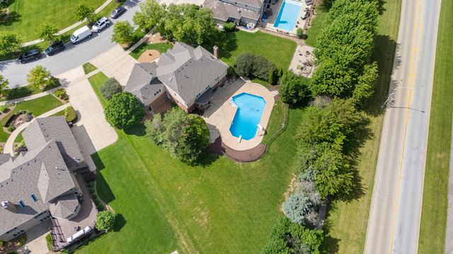22417 Hughes Street, Frankfort, IL 60423