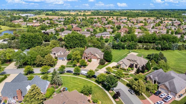 22417 Hughes Street, Frankfort, IL 60423