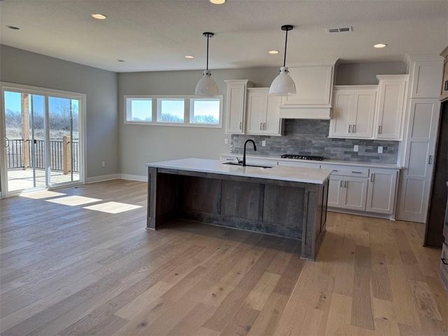 16737 S Ripley Street, Olathe, KS 66062