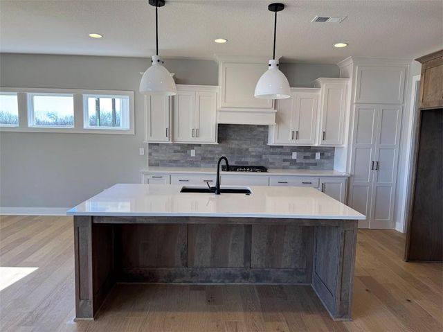 16737 S Ripley Street, Olathe, KS 66062