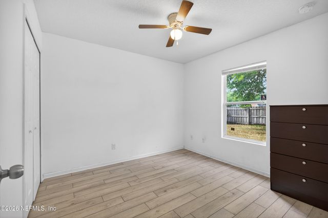 6413 RISING SUN Drive, Jacksonville, FL 32218