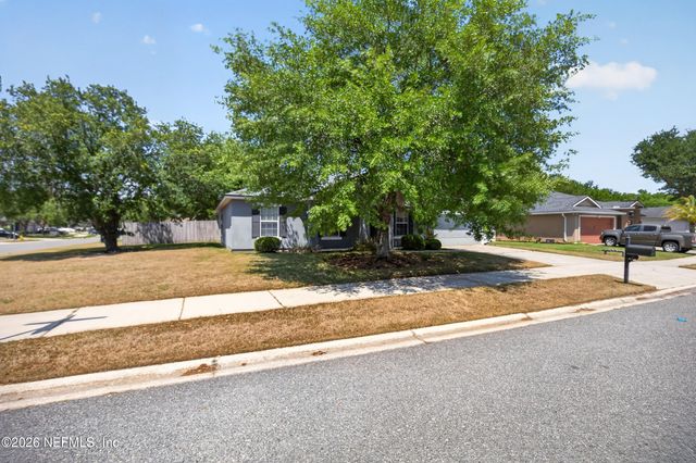 6413 RISING SUN Drive, Jacksonville, FL 32218