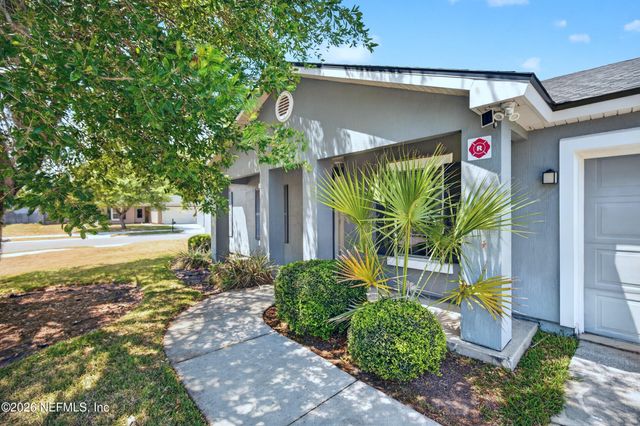 6413 RISING SUN Drive, Jacksonville, FL 32218