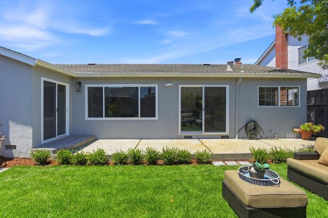 372 Mullet Court, Foster City, CA 94404