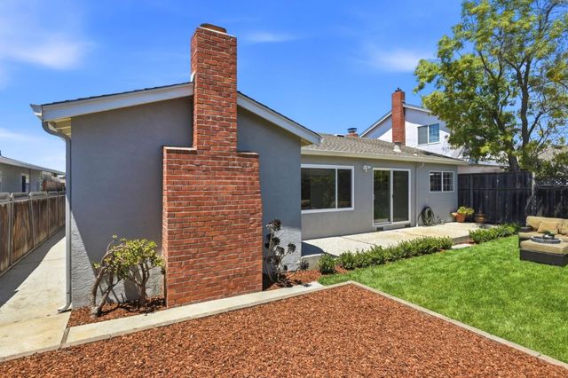 372 Mullet Court, Foster City, CA 94404