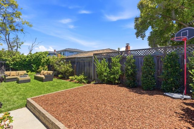 372 Mullet Court, Foster City, CA 94404