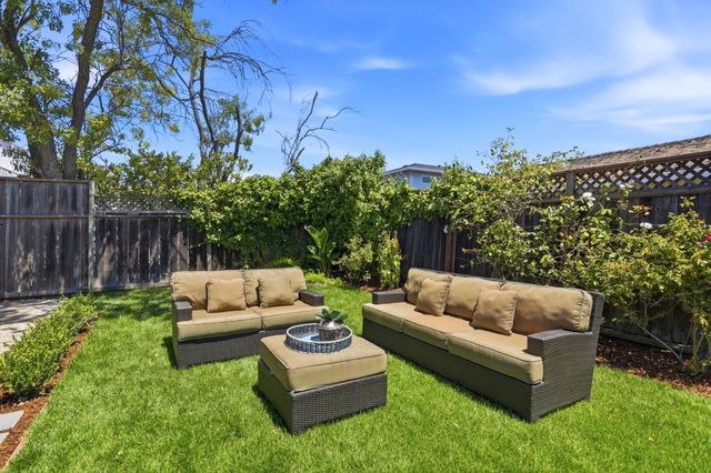 372 Mullet Court, Foster City, CA 94404