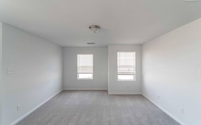 521 Bobcat Creek DR, Jarrell, TX 76537